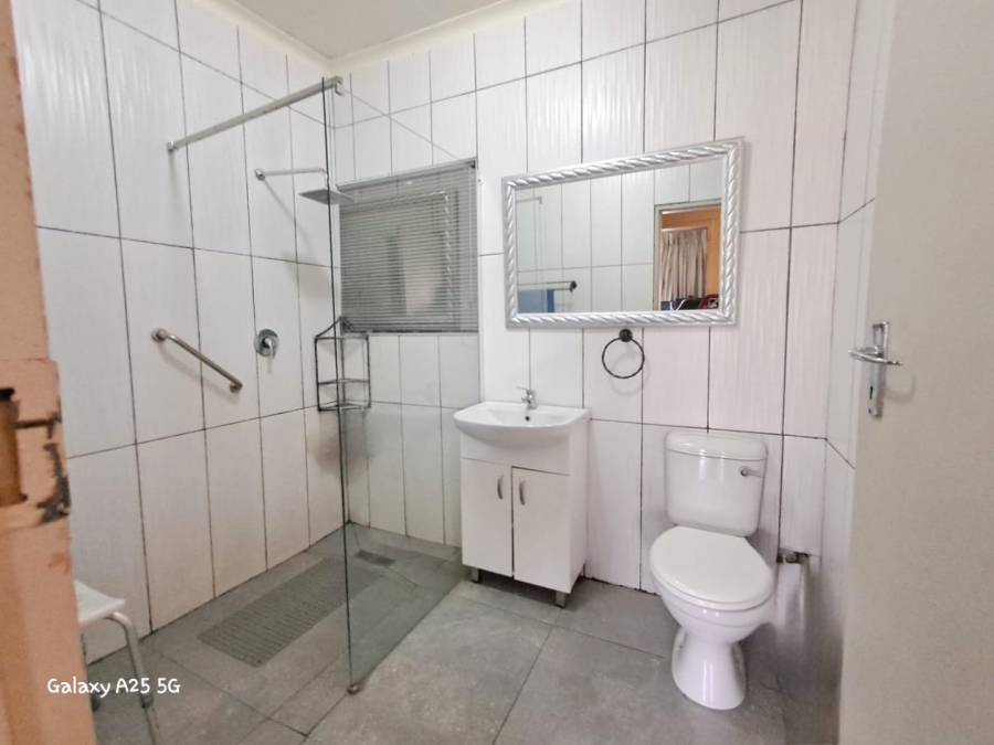 3 Bedroom Property for Sale in Vaalpark Free State
